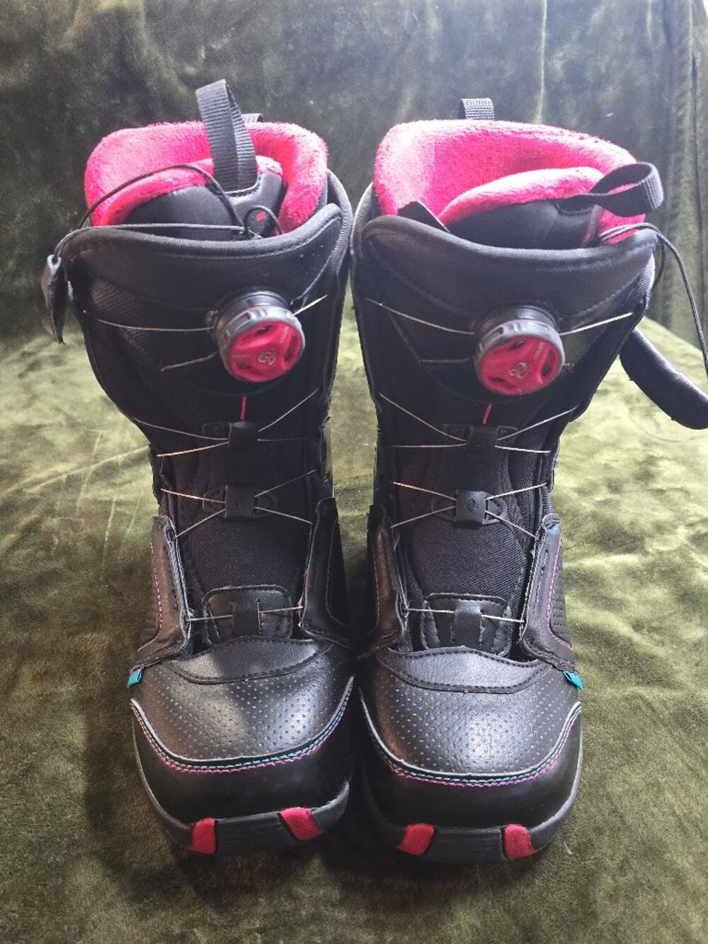 Salomon Pearl BOA Women's Snowboard Boots Size 7.5 Black Pink